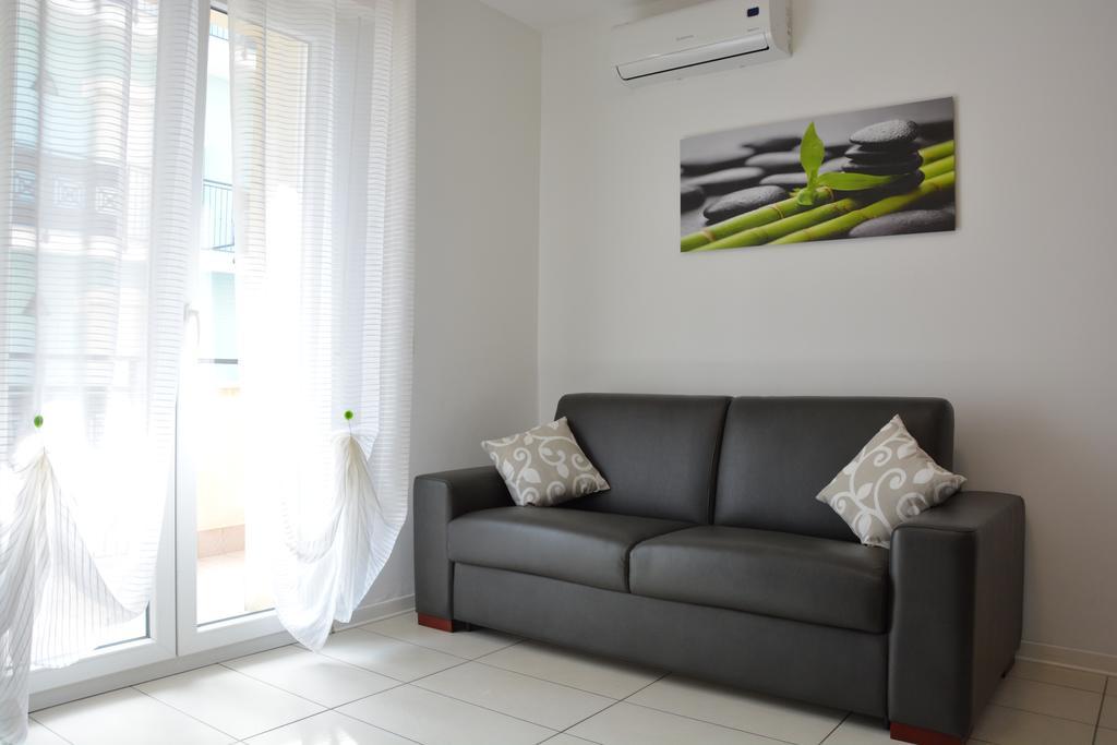 Green Residence Rimini Esterno foto